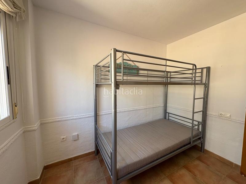 Foto 3e4fc79d-4875-43de-9ba6-5b8508dd1e48. Apartament amb piscina a Puerto Deportivo Guardamar del Segura