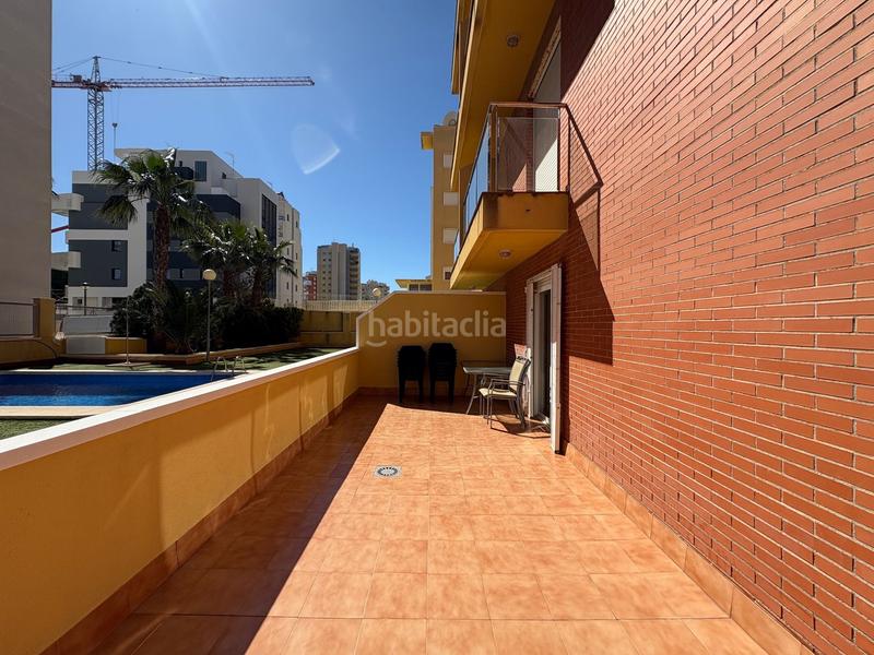 Foto 4df9d6a1-0117-4b28-9005-360e485828d9. Apartament amb piscina a Puerto Deportivo Guardamar del Segura