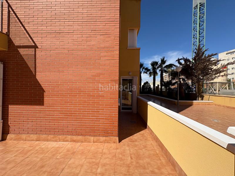 Foto 55e15674-1adf-4dd1-a0df-d6525ce08a0d. Apartament amb piscina a Puerto Deportivo Guardamar del Segura