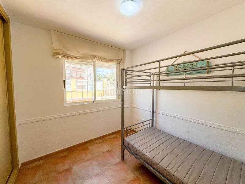 Foto 8e09605a-76cd-439c-a6b2-8f3580d1791e. Apartament amb piscina a Puerto Deportivo Guardamar del Segura