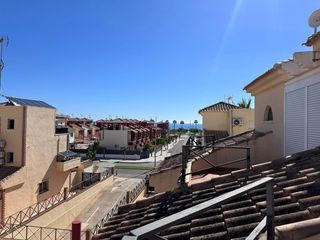 Lloguer Casa a El Mojón. Amplio chalet en torre de la horadada
