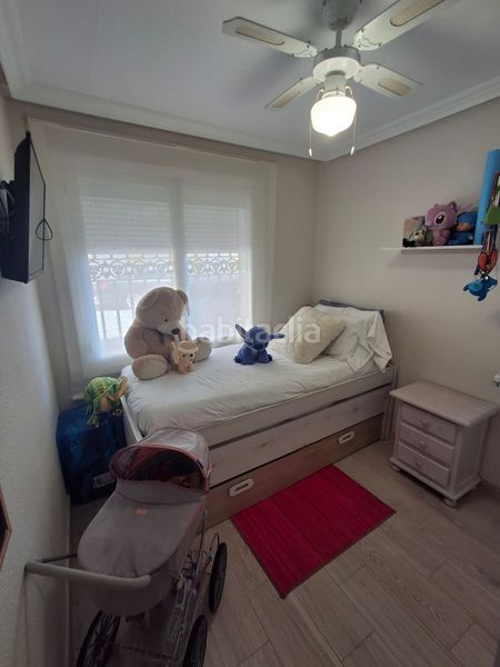 Foto d478f334-e99f-4668-9c5c-86c4b3d67a7e. Pis a Playa de los Náufragos Torrevieja