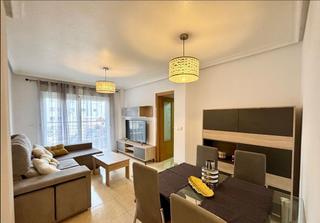 Lloguer Apartament a Las Piscinas Naturales. Acogedor piso en el centro de torrevieja