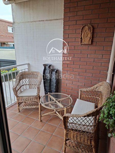 Foto db61dec4-3c0f-4179-8e6b-9ff253c2ace7. Casa adossada amb aparcament a Alcarràs