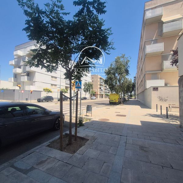 Foto a2feae5b-8b5b-4ffb-a54b-04d4fd4fffef. Local comercial a Balàfia Lleida