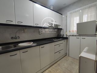 Haus  La riba. Casa en alpicat de 3h 1 baño 2 plantas.