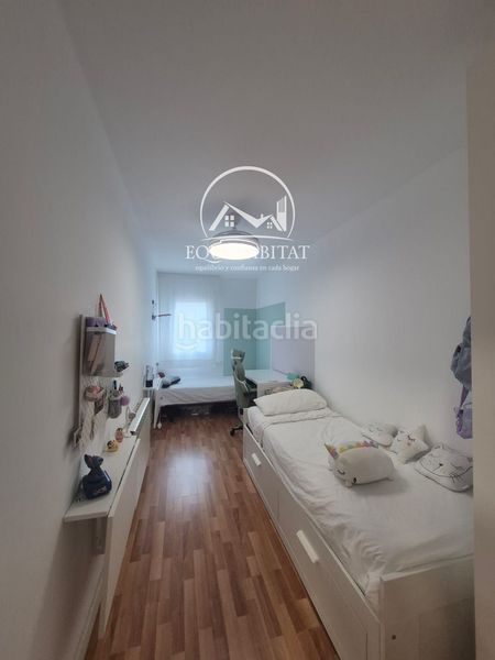Foto 4a7047f5-6ec4-404e-9fa7-d6fe1d159727. Apartament amb aparcament a Pardinyes Lleida