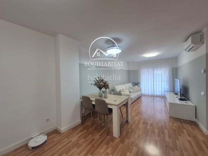 Foto ffca33ff-d96d-403e-9ffb-bb69458767d4. Apartament amb aparcament a Pardinyes Lleida