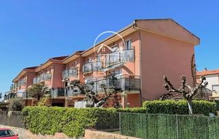 Location Maison jumelée  Cireres. Preciosa casa adosada en corbins en perfecto estado, lista para