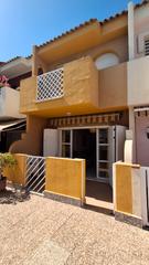 Casa en Santiago de La Ribera. Dúplex con terraza junto a la piscina – a pocos minutos andando Casa en Santiago de La Ribera. Dúplex con terraza junto a la piscina – a pocos minutos andando