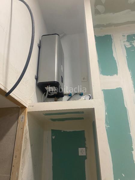 Foto 2555a41a-8790-43cc-8e13-acf25d24b6bd. Local comercial ¡excelente oportunidad de inversión en benicalap, ! local comercial con terraza y baño en Valencia