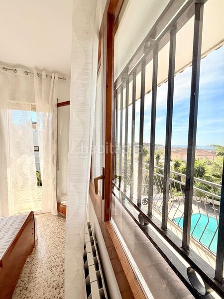 Foto 00b914d6-088f-42ba-994a-c6ba10ecbc40. Casa amb calefacció aparcament piscina a Calafell poble Calafell