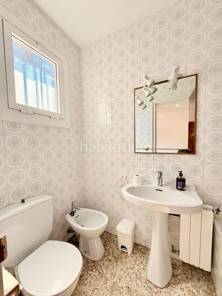 Foto 1fb84548-a60e-4146-96d8-ad05aef4ebd8. Casa amb calefacció aparcament piscina a Calafell poble Calafell