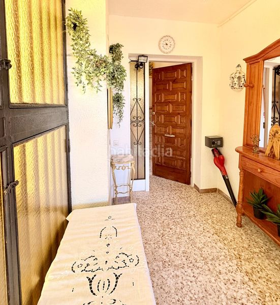 Foto 36356e56-3fc8-4cb3-908a-f74221720eb1. Casa amb calefacció aparcament piscina a Calafell poble Calafell