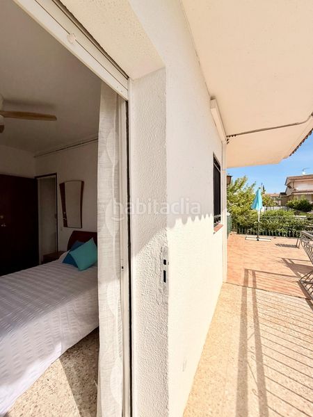 Foto 41762fd3-4eee-4118-bbb1-fe969cecd076. Casa amb calefacció aparcament piscina a Calafell poble Calafell