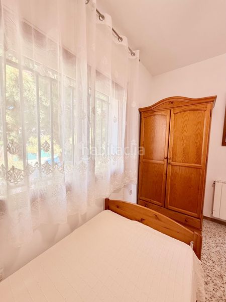 Foto 4a7ef8b0-c004-4142-ad3c-bb35ddf4fe1d. Casa amb calefacció aparcament piscina a Calafell poble Calafell