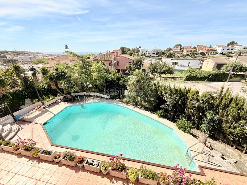 Foto db61af45-40be-49b0-b3ef-d7e449f5c8ca. Casa amb calefacció aparcament piscina a Calafell poble Calafell