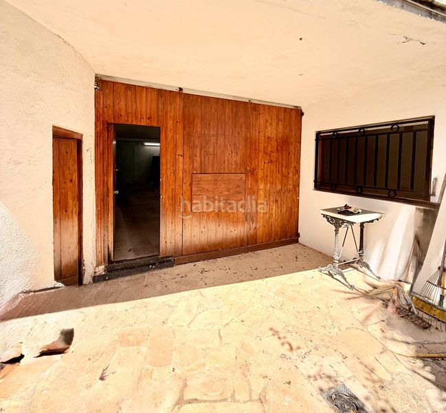 Foto f1f12bb9-710a-43d4-b79a-51012ca6183a. Casa amb calefacció aparcament piscina a Calafell poble Calafell