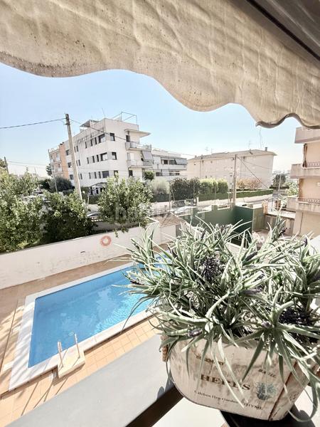 Foto 036a44ab-bf80-49a2-baea-66c46a5417fa. Appartamento con parcheggio piscina in Cunit residencial Cunit