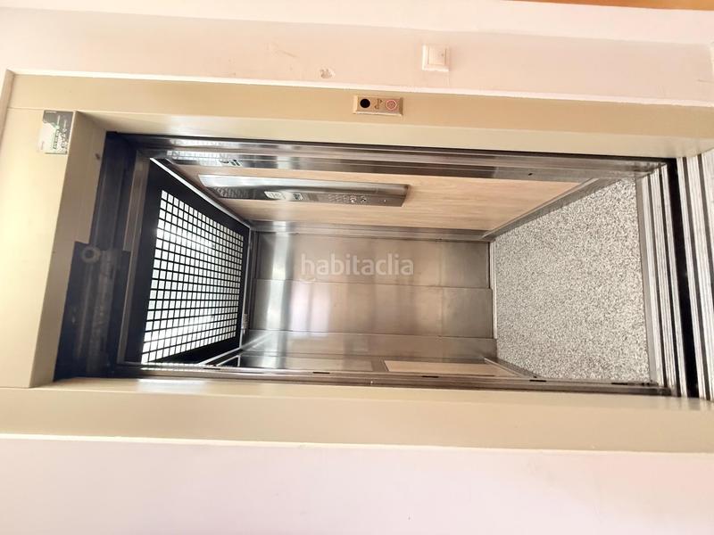 Foto 08b73af2-6f81-4456-82dc-0e77579e824c. Appartamento con parcheggio piscina in Cunit residencial Cunit