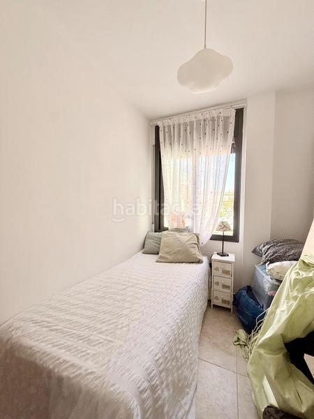 Foto a7b4779f-bf95-4a47-85b2-62c42247b2dd. Appartamento con parcheggio piscina in Cunit residencial Cunit