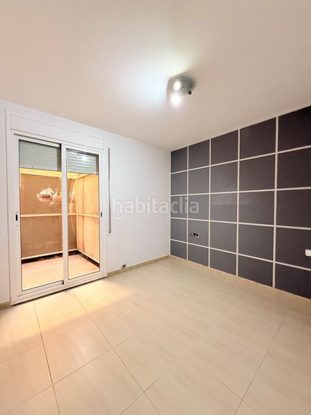 Foto 9336e2b7-af47-463b-881b-0371d4de8e17. Àtic amb aparcament a Calafell poble Calafell