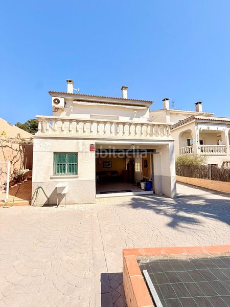 Foto 47f52b6b-77a5-4594-b822-162219ff11d6. Casa cómoda casa a 4 vientos en Mas Mel Calafell