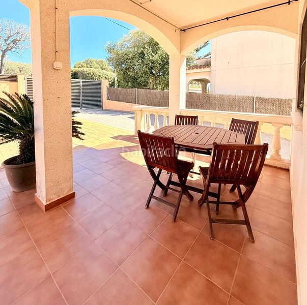 Foto e3f65f1b-a8ca-49c6-bdf5-c0ce87c96459. Casa cómoda casa a 4 vientos en Mas Mel Calafell