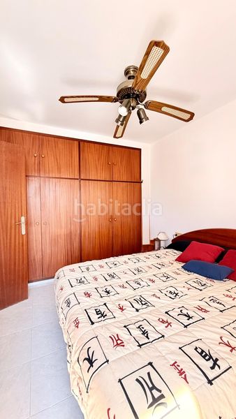 Foto f7003156-fa72-434d-bcd9-315065bb7f5b. Casa aparellada amb aparcament piscina a Cunit residencial Cunit