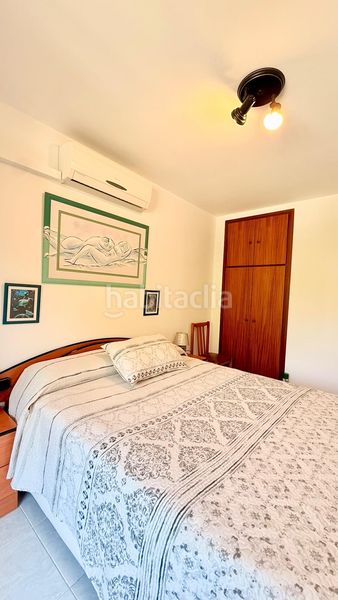 Foto fd1f8207-b1a2-4703-af1d-d9702ea27252. Casa aparellada amb aparcament piscina a Cunit residencial Cunit