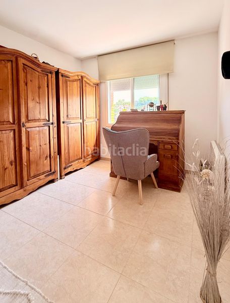 Foto c0cd4f84-118c-4765-b043-ca4425c94e29. Casa aparellada amb calefacció aparcament a Mas romeu Calafell