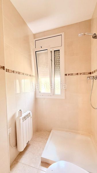 Foto d4528b0b-79ea-448f-909b-d9470c700262. Casa aparellada amb calefacció aparcament a Mas romeu Calafell