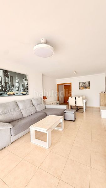 Foto a1bd8ce4-5710-4cf3-ab1d-977470b094ad. Pis amb calefacció aparcament piscina a prat de Cunit Cunit