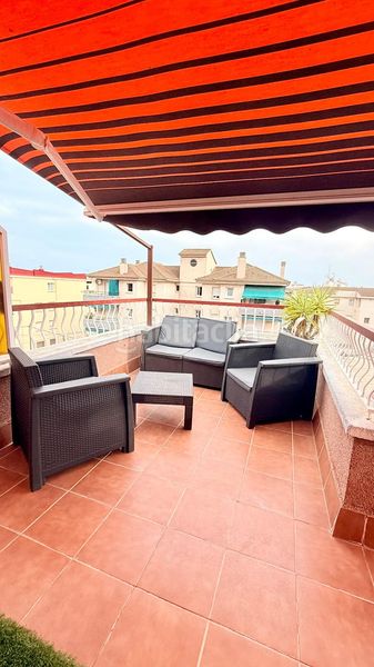 Foto bf1a44fe-938b-4457-9673-4232ba299ab7. Penthouse with parking in Nucli Antic Cunit