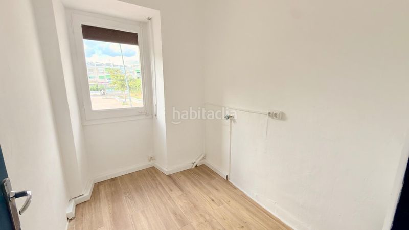 Foto 000b23c9-d81f-4649-84a5-93293831e845. Haus mit heizung parking in Nucli Antic Cunit