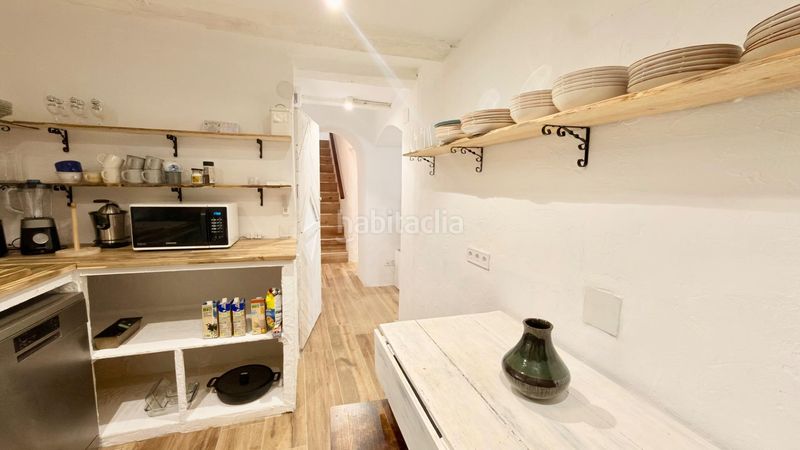 Foto d4bf56d3-3d9f-4977-a3f5-8debf3f86842. Haus mit heizung parking in Nucli Antic Cunit