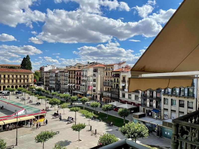 Foto 4e4e9f64-e456-4914-97ad-732ab657afce. Lloguer pis amb calefacció aparcament a Casco Antiguo Pamplona / Iruña