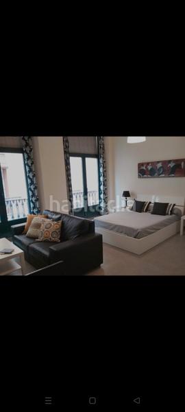 Foto 22e56621-6e91-48ba-af76-a8f016437ea6. Lloguer estudi a Centro Histórico Málaga