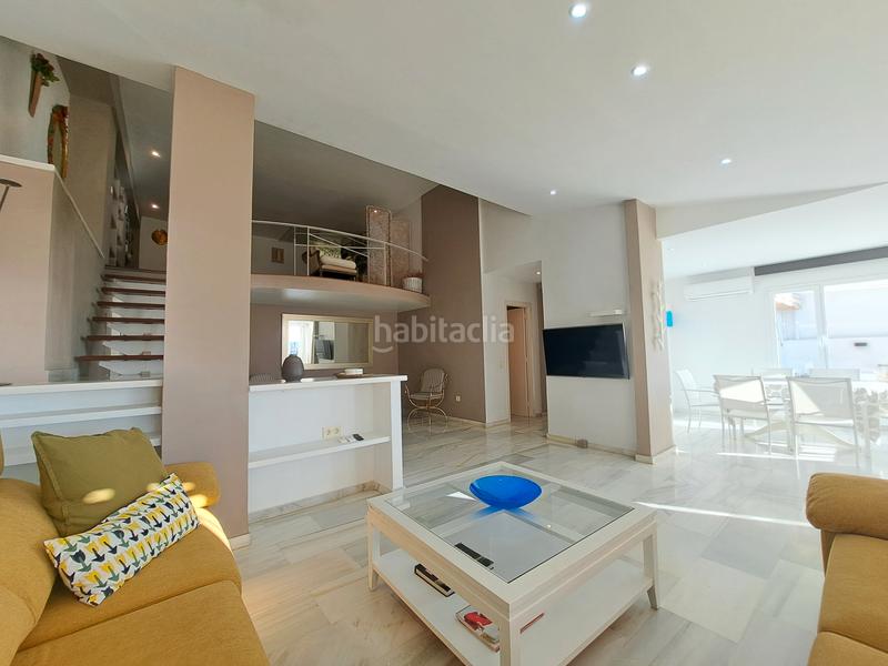 Foto 9c221010-51b6-408f-8a03-fd6f4f6d7176. Alquiler piso vivienda exclusiva en El Candado en Málaga