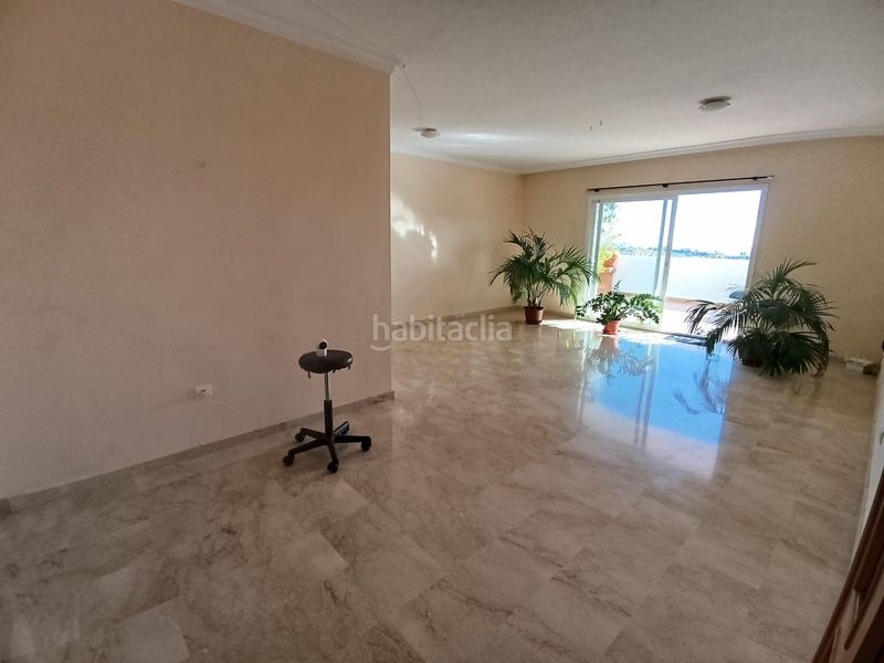 Foto 98dfa03c-2e29-4e11-aa7c-3d3dc0b6a285. Affitto appartamento in La Concha - Resina Golf Estepona