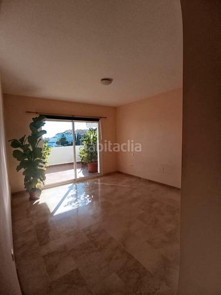 Foto b5013b9f-05f8-4e24-9fc8-6908ed43db65. Lloguer pis a La Concha - Resina Golf Estepona