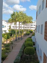 Miete Etagenwohnung  Avenida de la resina. Piso en resina golf. estepona