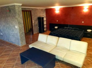Miete Studiowohnung  Urbanización el rosario. Estudio en la urbanización el rosario marbella