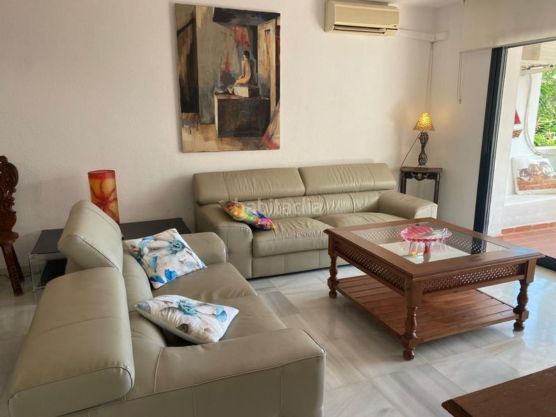 Foto 13f301d9-a60f-4ad2-82d0-58d79fffbaf2. Rent flat in Nueva Andalucía centro Marbella