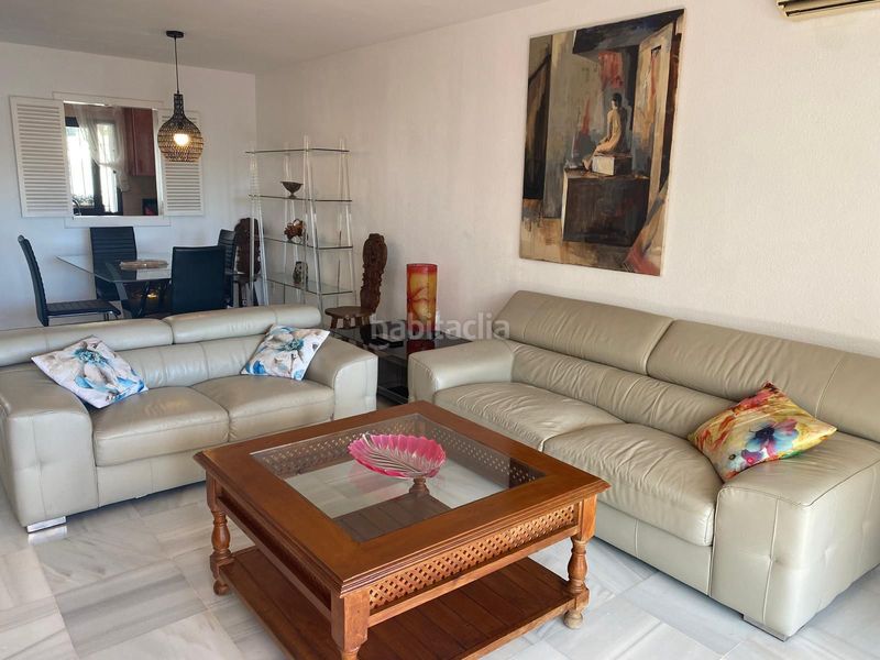 Foto 276f85a8-5945-4db8-9eaf-23ce75f3912f. Rent flat in Nueva Andalucía centro Marbella