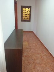 Flat in Calle Sancha de Lara