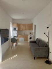 Miete Studiowohnung  Calle capitán muñoz lozano. Estudio a entrenar zona centro, málaga!