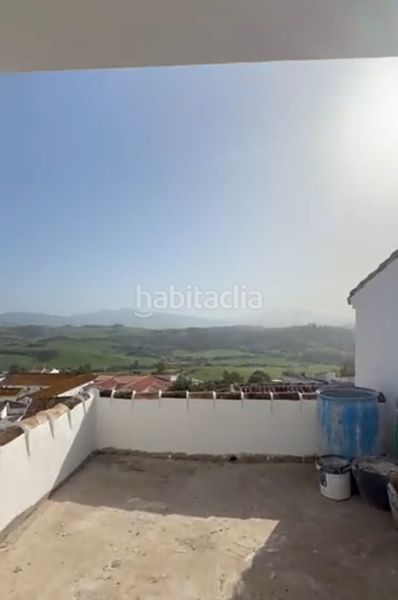 Foto f8e798bd-3e6a-4f9d-b0c2-b0b0c1ac1316. Edifici a Los Pinos Algeciras