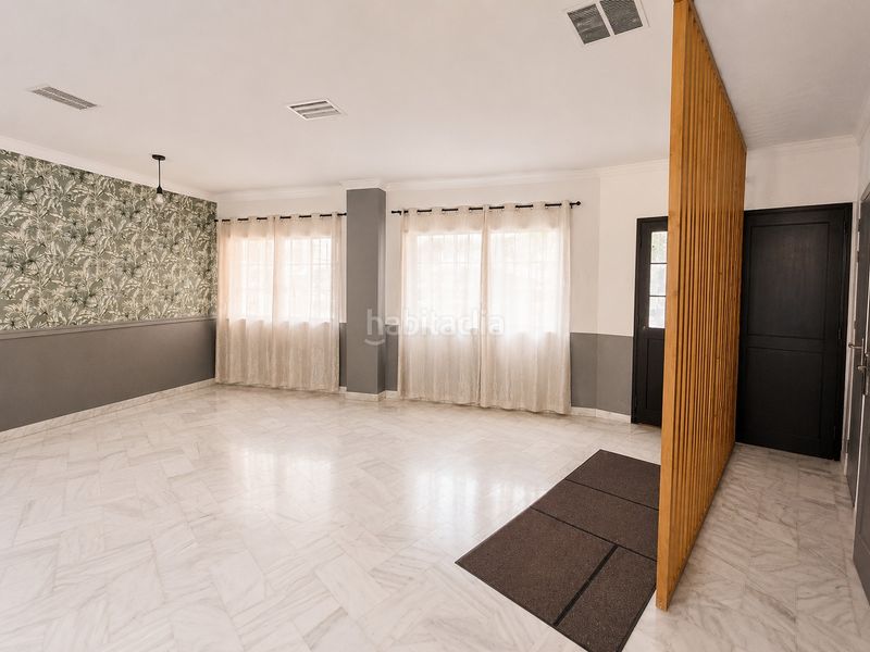 Foto 9f0ce147-ee77-4da5-b2d5-e8d0dd1d473a. Local comercial local . gran oportunidad! en Centro ciudad Fuengirola