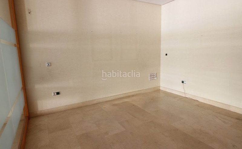 Foto edd3aea5-4db6-4e3c-918e-f335017a211c. Local comercial a Casco Histórico Ronda